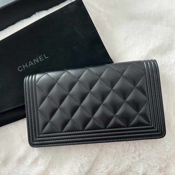 chanel yen boy large wallet - Picture 2 of 4